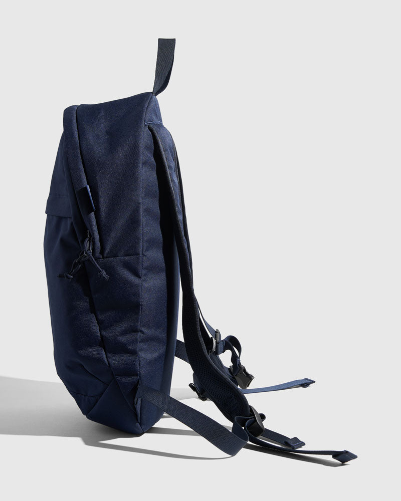 15L Commuter Backpack – Recycled, Water-Resistant & Vegan