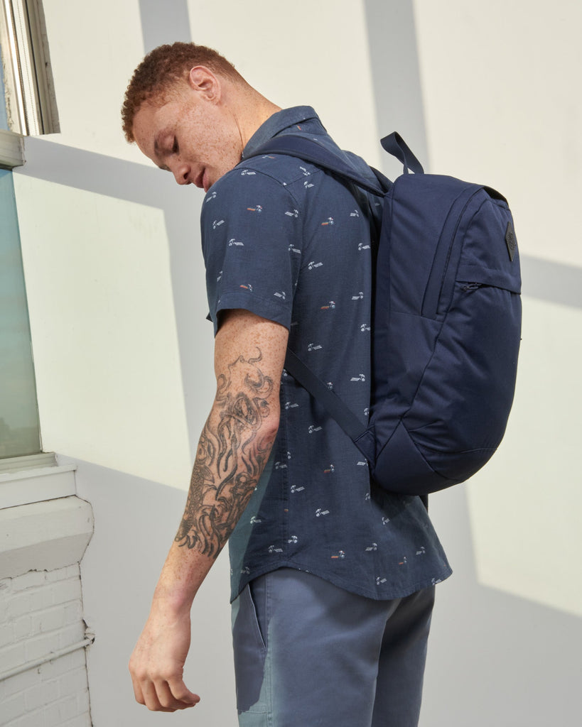 15L Commuter Backpack – Recycled, Water-Resistant & Vegan