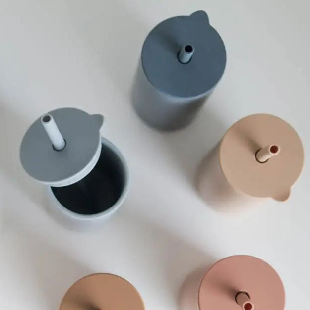 100% Food Grade Silicone Cup with Straw - Adult