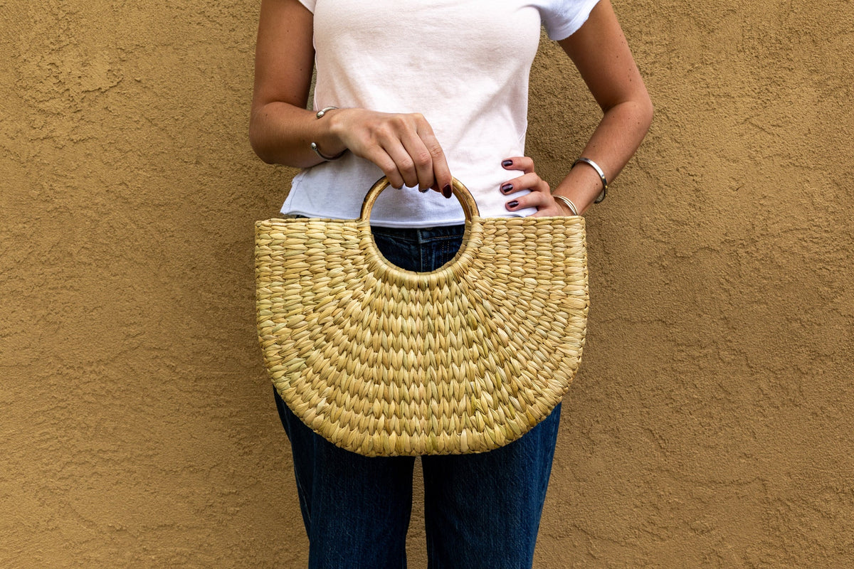 Circle Handle Palm Tote