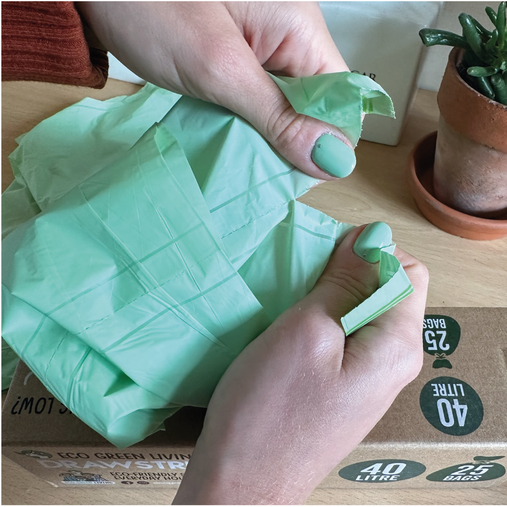 Compostable Drawstring Bin Bags | 10.5 Gallons (25 bags)