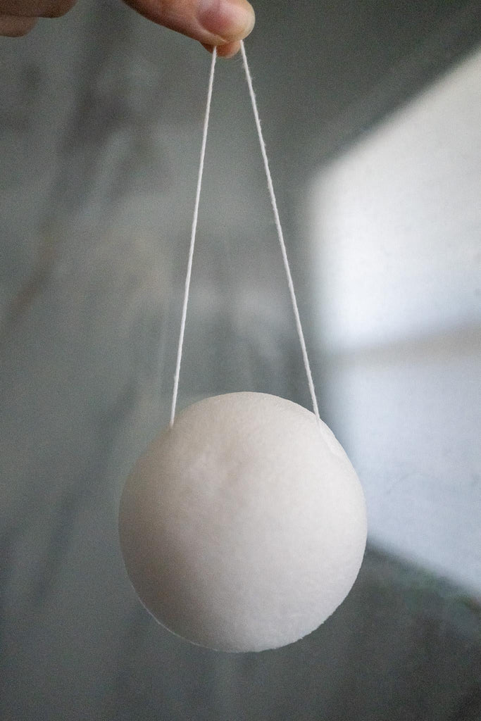 LUNA Facial Sponge – White