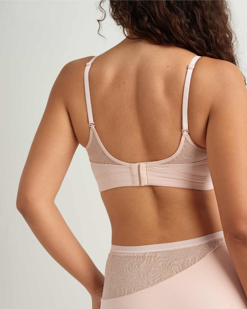 Sustainable Lace Bralette – Soft, Adjustable & Recycled