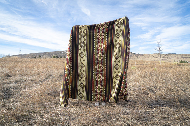 Andean Alpaca Wool Blanket – Cactus | Artisan Handmade Reversible Throw | Sustainable Ecuador Blanket