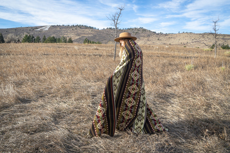 Andean Alpaca Wool Blanket – Cactus | Artisan Handmade Reversible Throw | Sustainable Ecuador Blanket