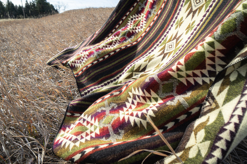 Andean Alpaca Wool Blanket – Cactus | Artisan Handmade Reversible Throw | Sustainable Ecuador Blanket