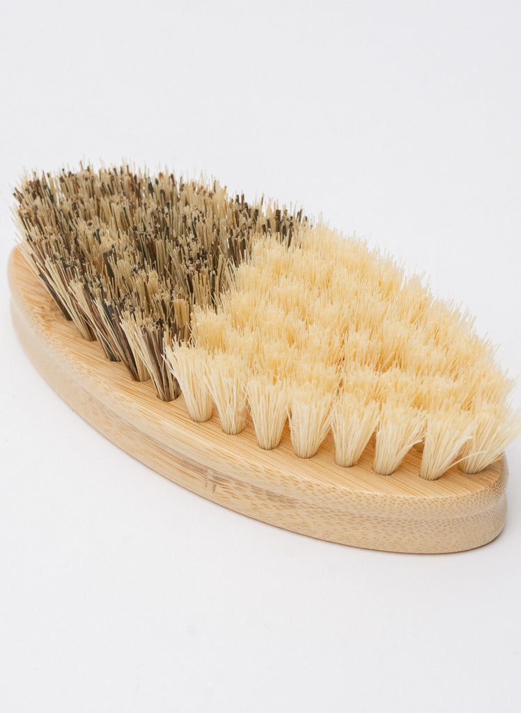 CASA AGAVE® Duo Tone Vegetable Brush