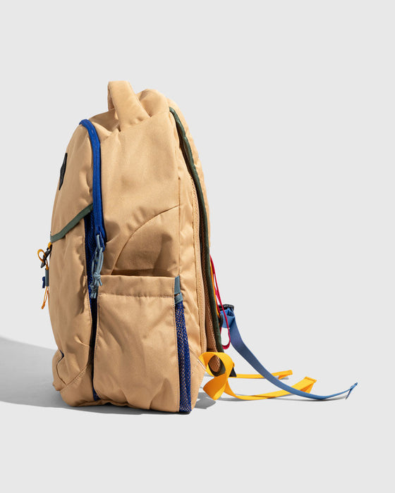 (R)evolution™ Transit Pack – 25L Sustainable Backpack