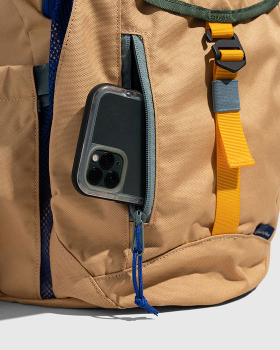 (R)evolution™ Transit Pack – 25L Sustainable Backpack