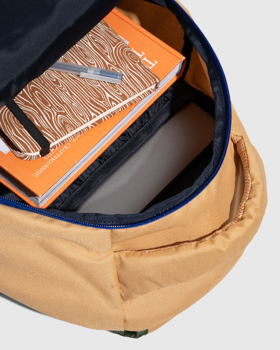 (R)evolution™ Transit Pack – 25L Sustainable Backpack