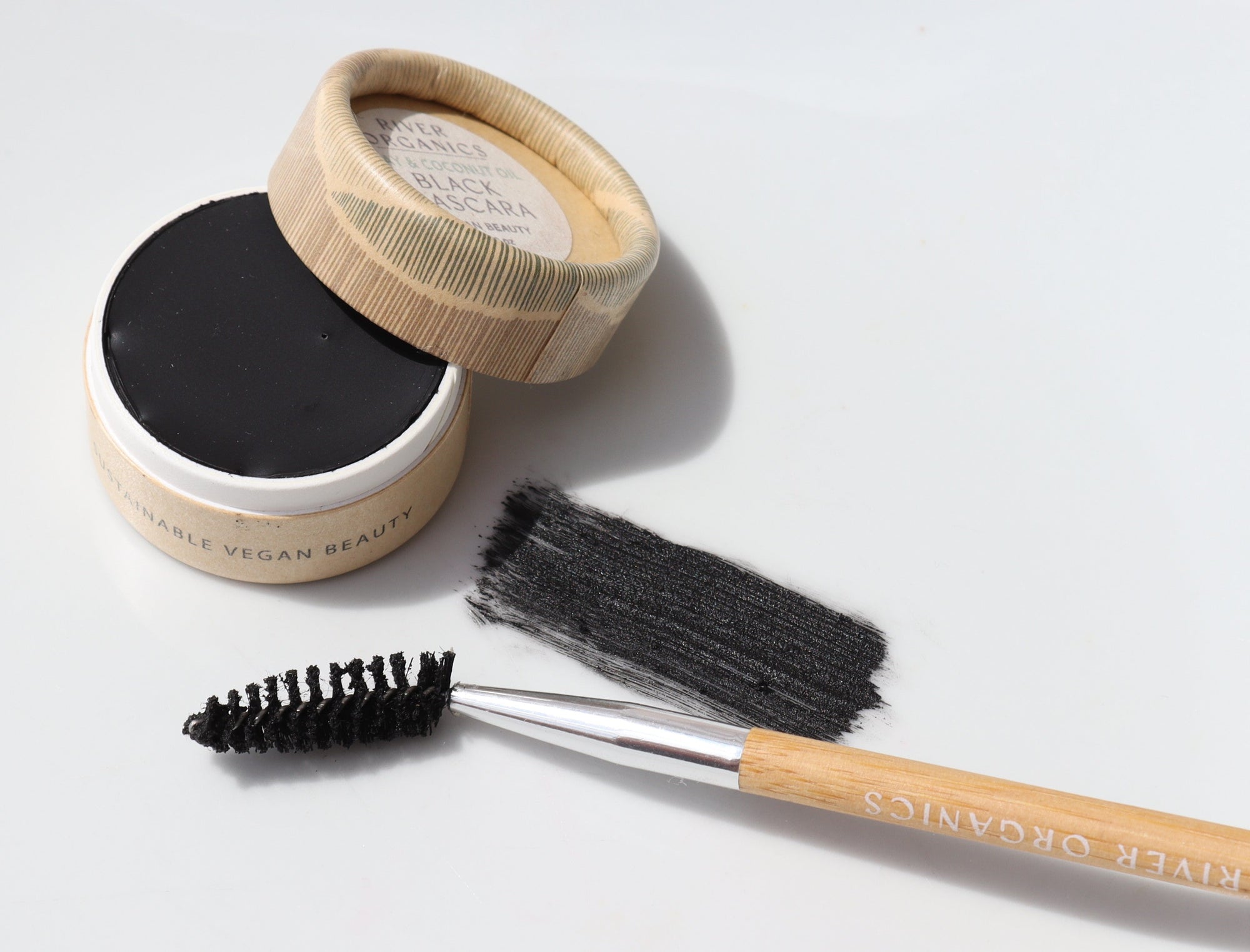 Black Vegan Zero-Waste Mascara – Organic, Plastic-Free &amp; Lash-Boosting