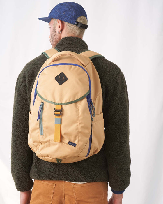 (R)evolution™ Transit Pack – 25L Sustainable Backpack