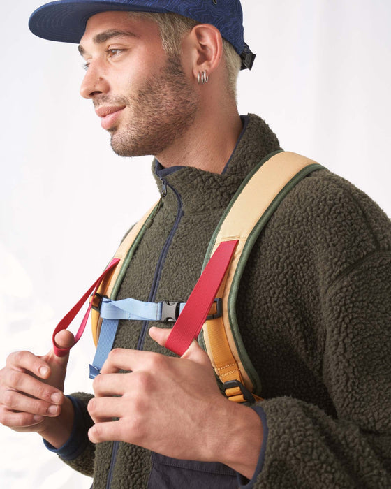 (R)evolution™ Transit Pack – 25L Sustainable Backpack