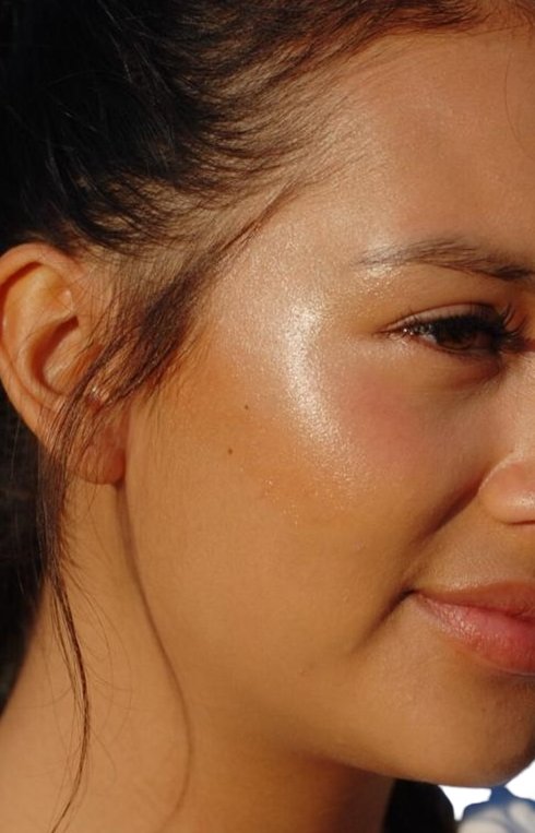 Rose Quartz Creamy Vegan Highlighter Stick – Dewy, Plastic-Free Glow