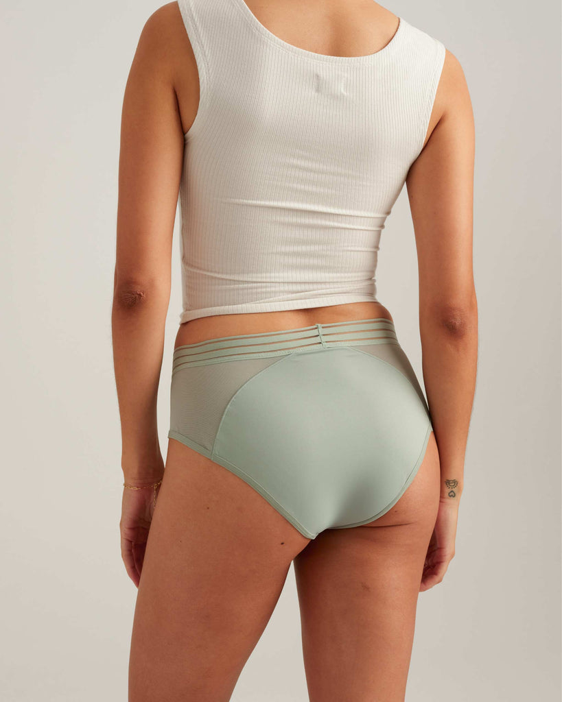 Leakproof Mesh Hipster – Sleek Protection & Comfort