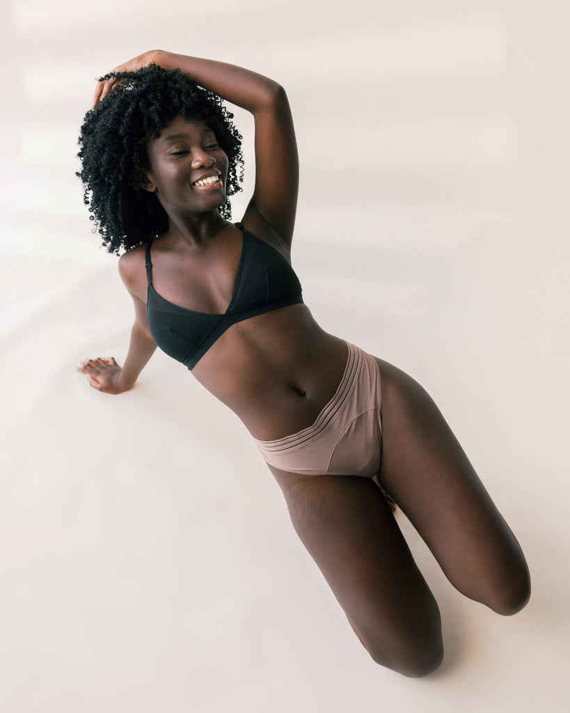 Leakproof Mesh Thong – Invisible, Breathable & Sustainable Period Protection