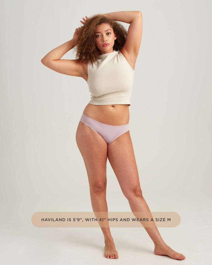 Leakproof Seamless Bikini – Invisible Comfort & Protection