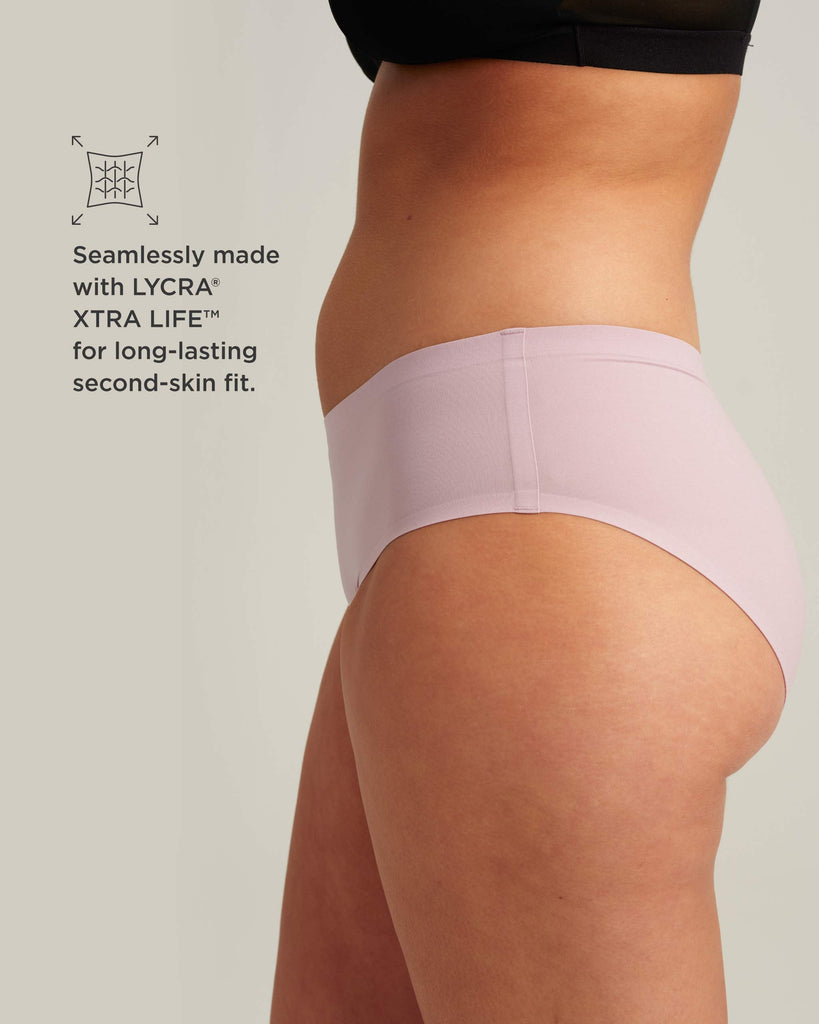 Seamless Leakproof Briefs – Invisible Comfort & Heavy Flow Protection