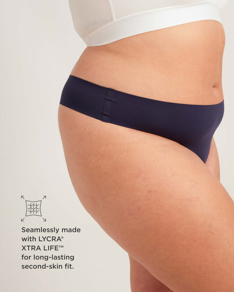 Leakproof Seamless Thong – Invisible, Stretchy & Sustainable Period Protection