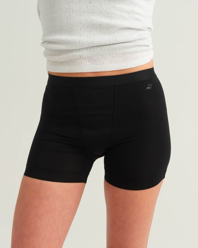 Leakproof Teen Sport Shorts – Active Period Protection