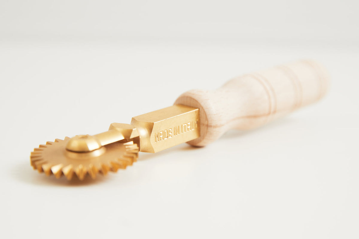 Brass Fluted Pasta &amp; Pastry Wheel