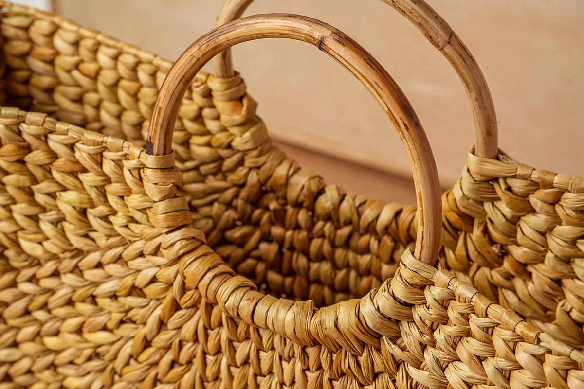 Circle Handle Palm Tote