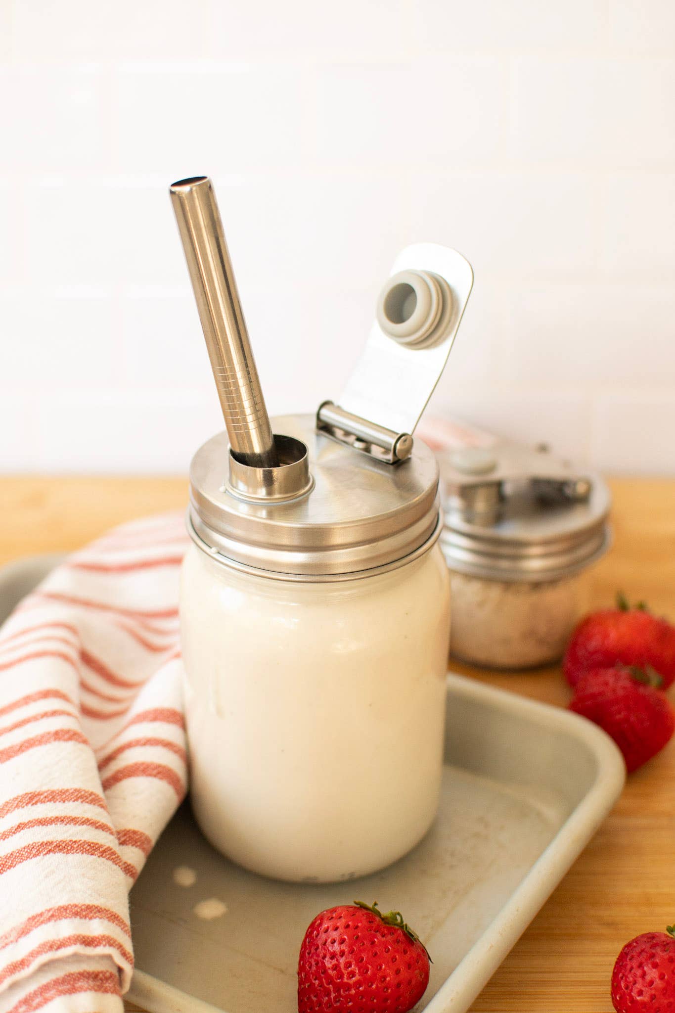 Stainless Steel Pourable Jar Lid (Regular Mouth) | Reusable Mason Jar Pour Lid