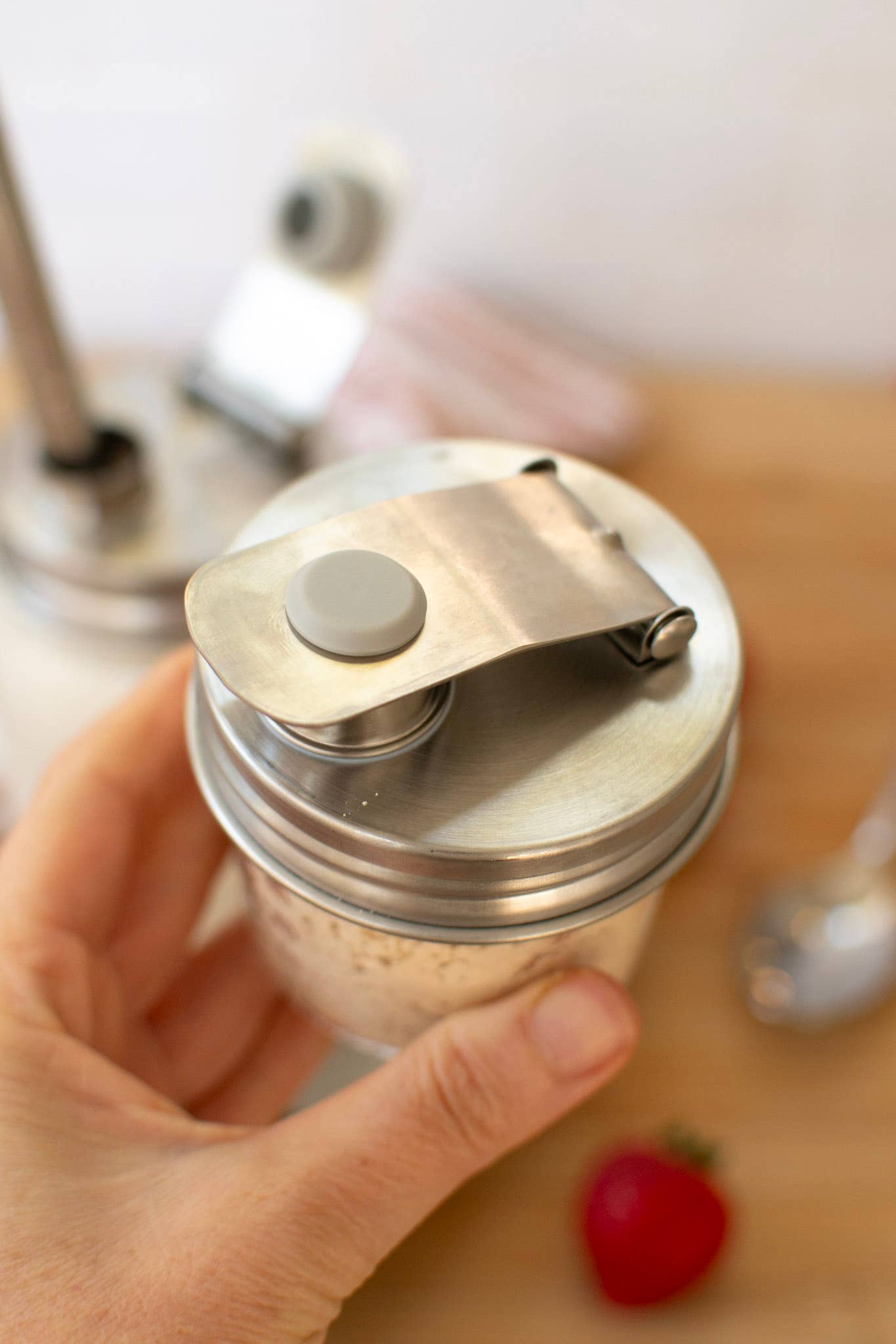 Stainless Steel Pourable Jar Lid (Regular Mouth) | Reusable Mason Jar Pour Lid