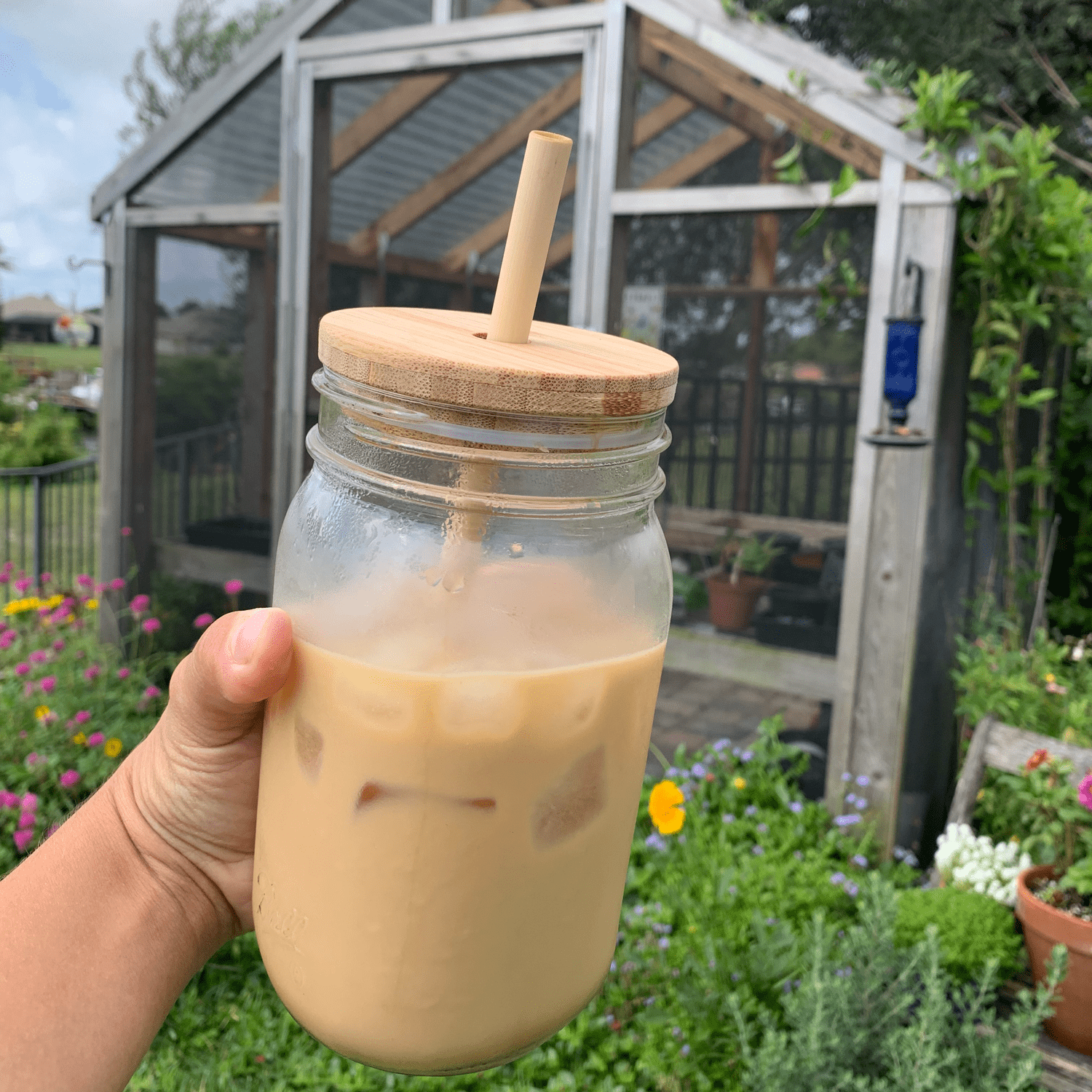 Bamboo Mason Jar Lid – Reusable Snap-On Lid with Straw Hole | Plastic-Free, Sustainable &amp; Drinkware