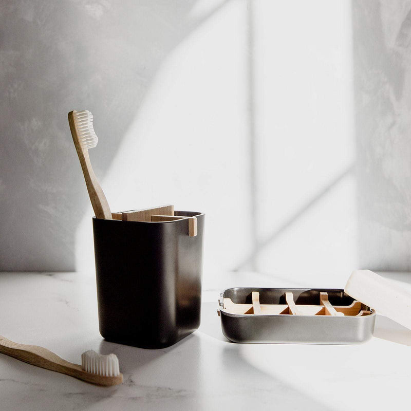 Brush Holder – Bamboo Fiber & Corn Starch | Plastic-Free Toothbrush Holder in White or Black