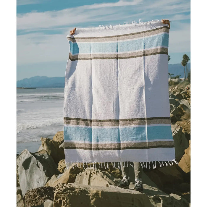 Sustainable Throw Blanket - Seaward