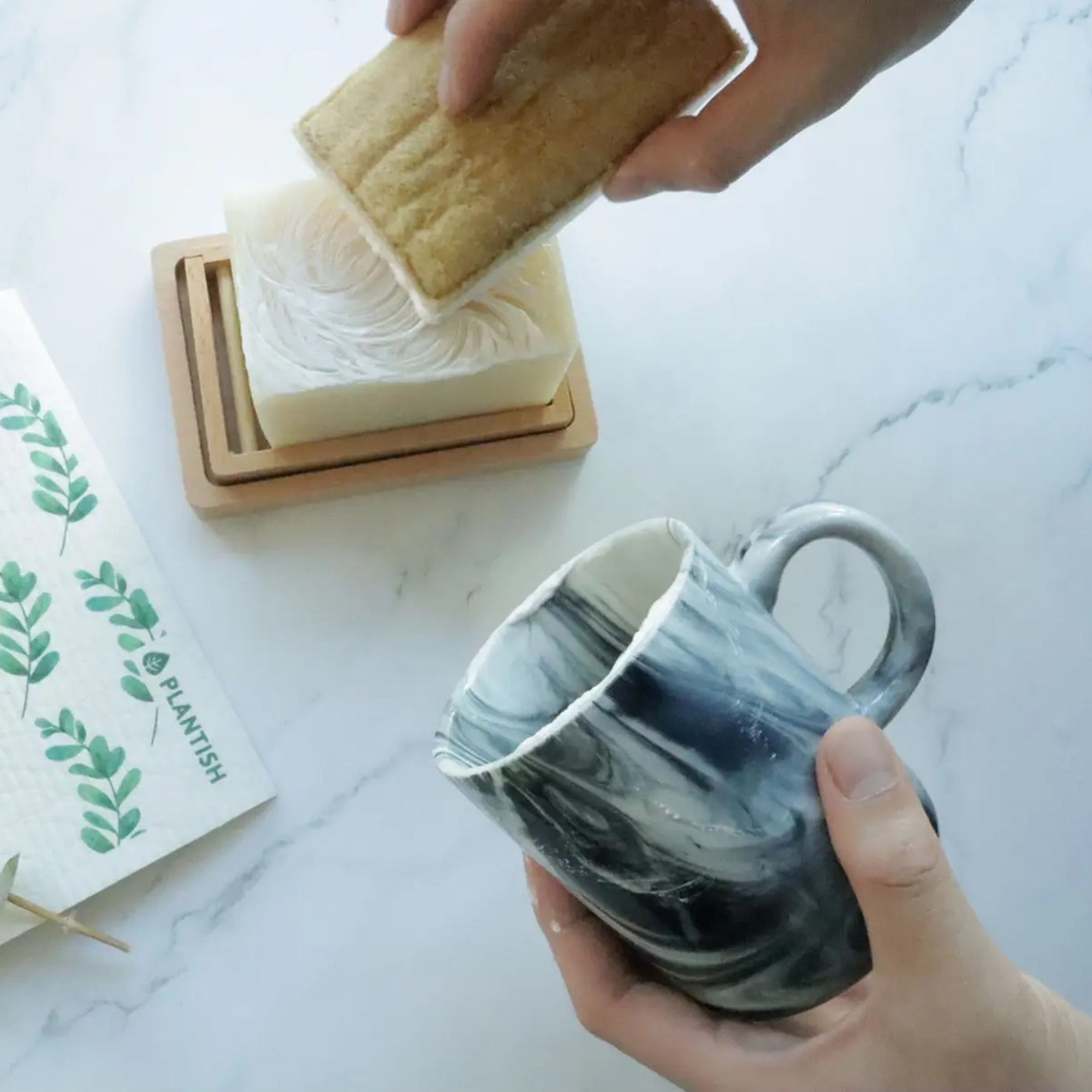 plant-based, plastic-free and compostable eco sponge